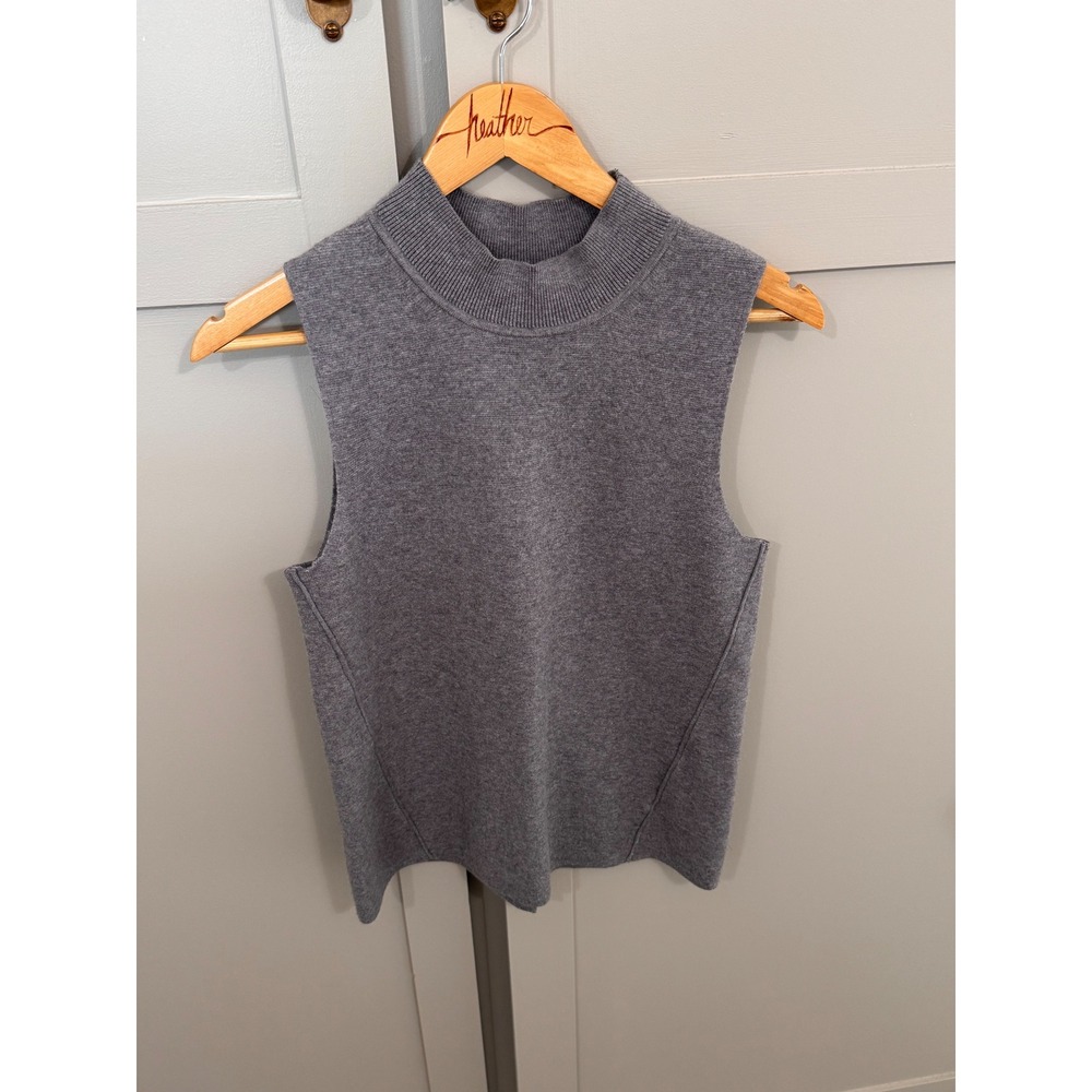 Banana Republic Womens Gray Sleeveless Mock Neck Sweater Vest Size S Rayon Blend